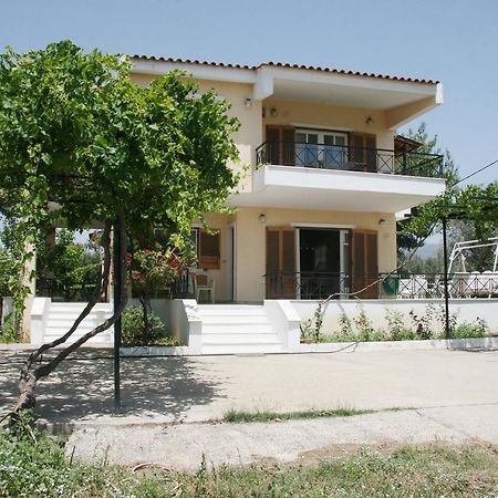 Villa Vlichos アマリントス エクステリア 写真